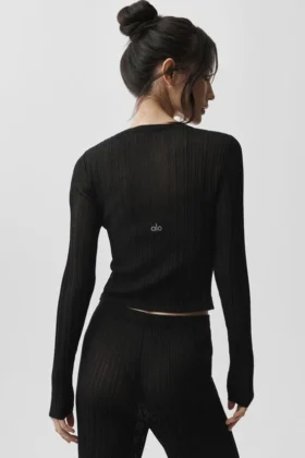 Stickat cardigan – Svart