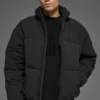 Stretchvävd Street Puffer – Svart