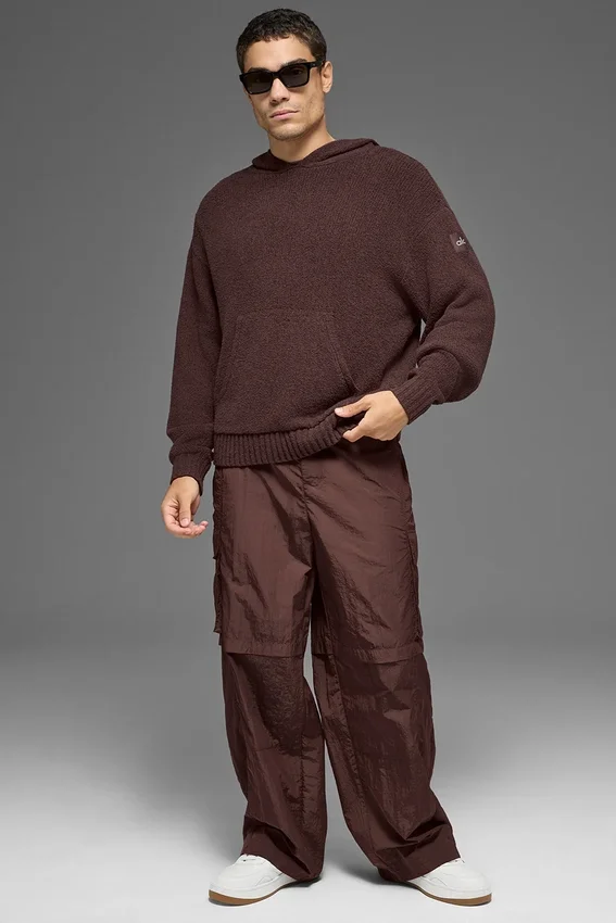 Strickad huvtröja med struktur – Brownstone