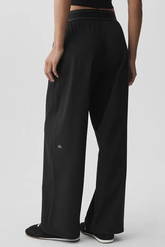 Suit up-byxor (Shorts) – svart