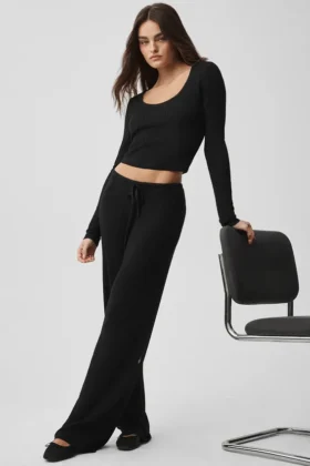 Sweater Knit Mid-Rise Unwind Wide Leg Byxor – Black