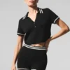 Tennis Club Stickat Knit Cropped Polo – Black/Ivory