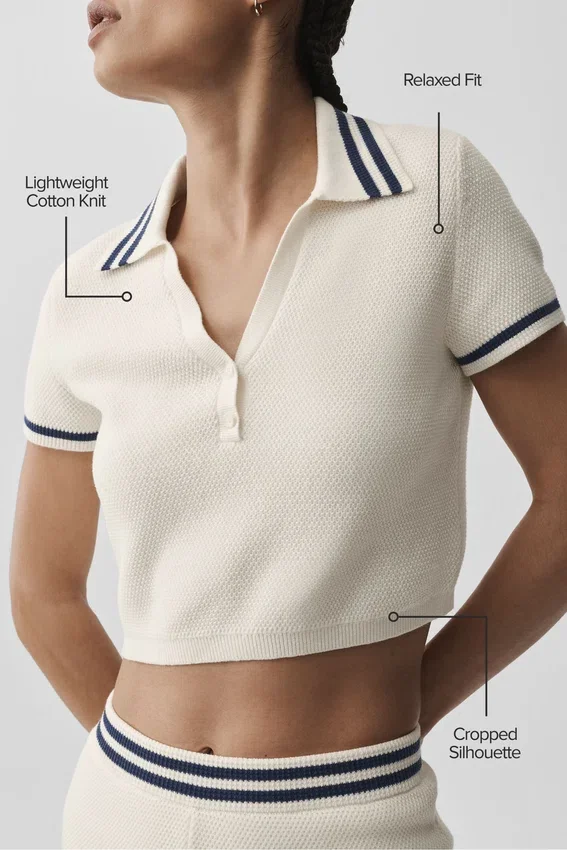 Tennis Club Stickat Knit Cropped Polo – Elfenben/Marinblå