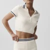 Tennis Club Stickat Knit Cropped Polo – Elfenben/Marinblå