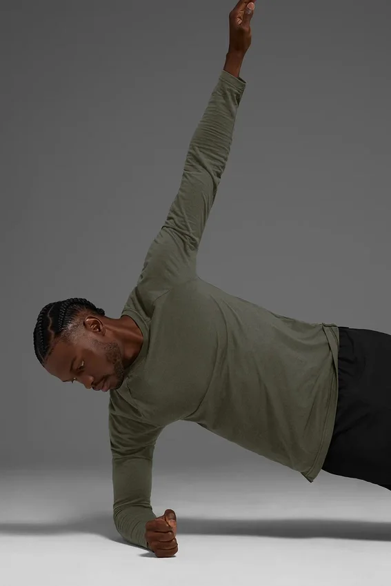 Triumph långärmad T-shirt – Stealth Green