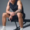 Triumph Muscle Tank – marinblå