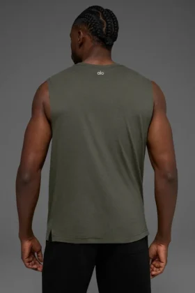 Triumph Muscle Tank – Stealth Green