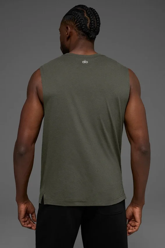 Triumph Muscle Tank – Stealth Green