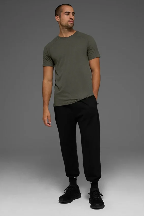Triumph Raglan-T-shirt – Stealth Green