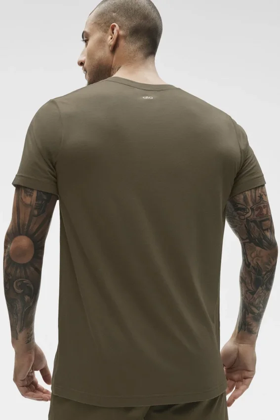 Triumph T-shirt – Olive Tree