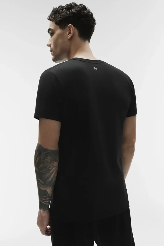 Triumph Tee – svart