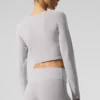 Tvättad Alosoft Crop Finesse långärmad tröja – Grey Sky Wash