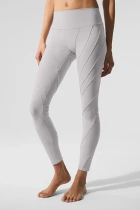 Tvättade High-Waist Alosoft-Leggings med Sunray-mönster – Grey Sky Wash