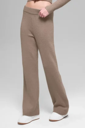 Ull- och kashmirbyxor med High-Waist-design och vida ben i New Class-serien – Chai Latte
