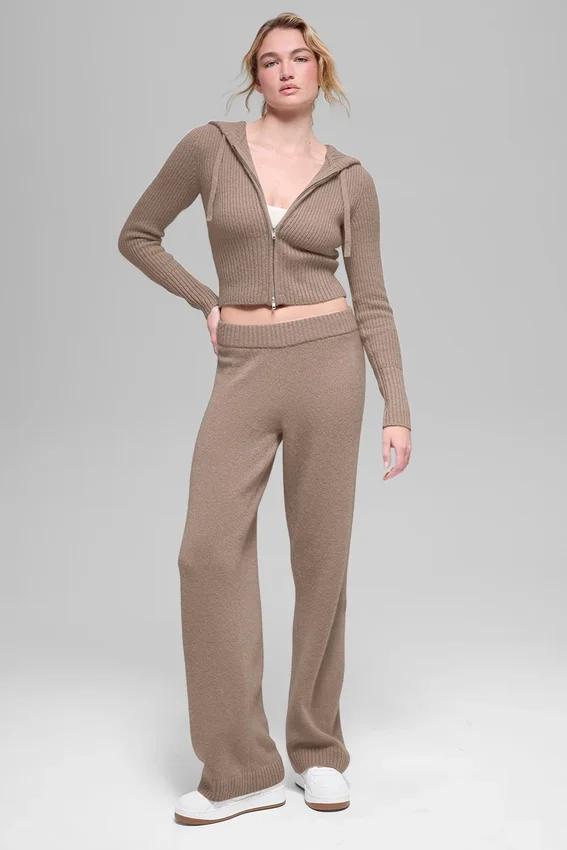 Ull- och kashmirbyxor med High-Waist-design och vida ben i New Class-serien – Chai Latte