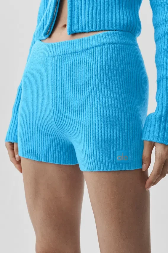 Ull- och kashmirshorts med ribbade detaljer – Noble – azurblå
