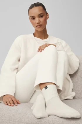 Unisex halvhöga scrunch-strumpor – Ivory