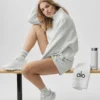 Unisex halvhöga Throwback-strumpor – vit melerad/grå