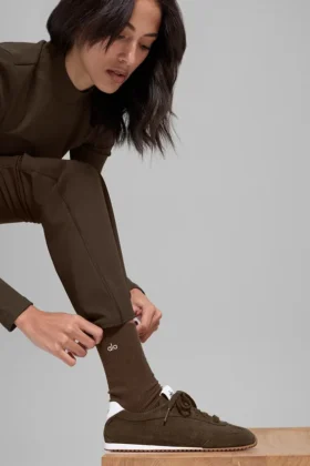 Unisex-strumpor med halvhög skaft – diskret design – espressofärg