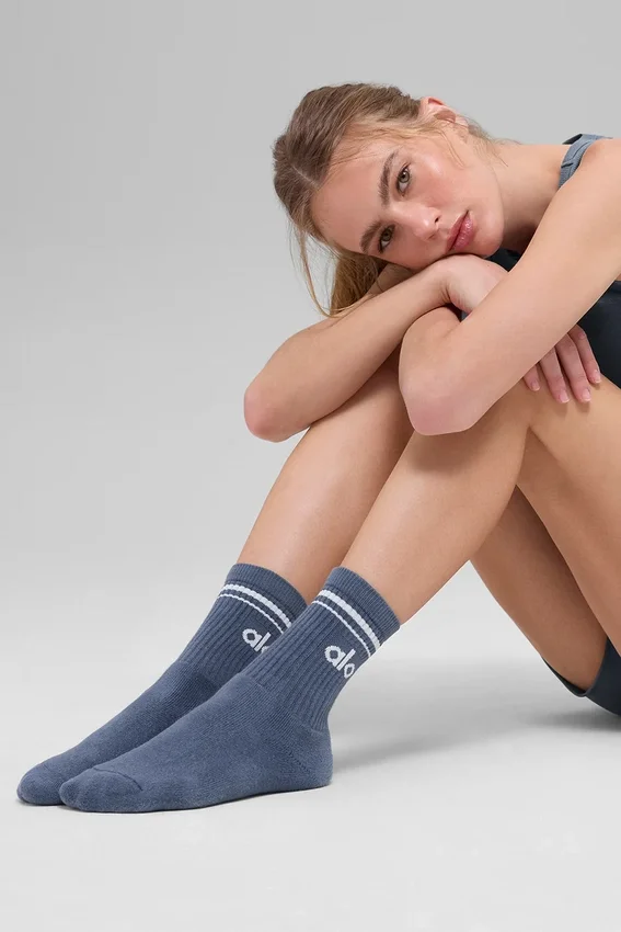 Unisex-strumpor med halvhög skaft i retrostil – Bluestone/vit