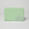 Uplifting yogablock – Honeydew/Silver