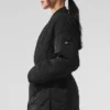 Urbanite Wrap Puffer – Svart